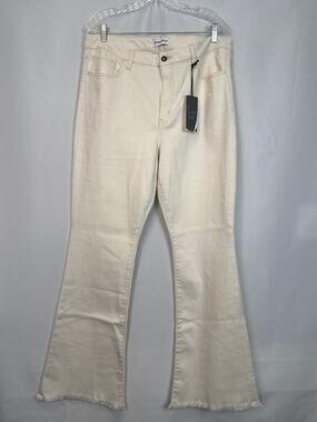 NWT Studio Blue Ivory Cream Flare Jeans Sz 33 Raw Hem Stretch Boho